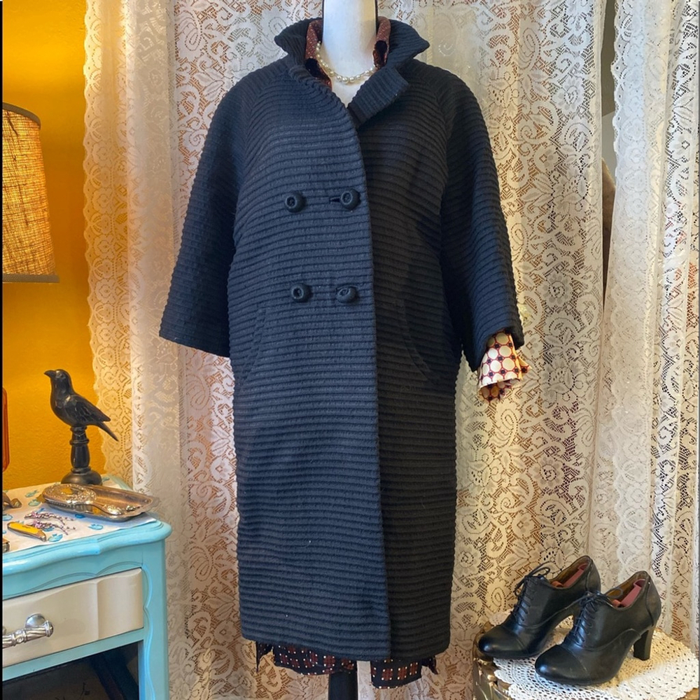 Gorgeous VTG 1960’s Black Mid-Mod Ribbed Wool-Blend Swing Coat - XL - Picture 2 of 11